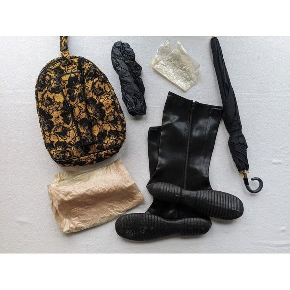 Vintage 50s Totes Rain Tapestry Carrying Case Umbrella Bonnet Galoshes Jacket - Picture 13 of 13